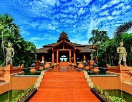 Aureum Palace Bagan