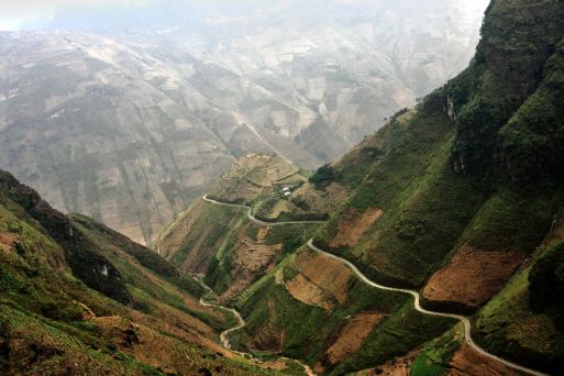 Ma Pi Leng Pass