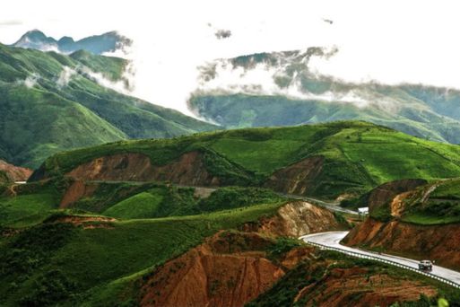 Thung Khe Pass