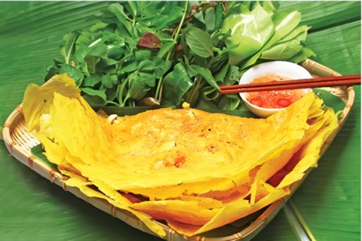  Banh Xeo Oc Gao (Crispy Pancake with Rice Snails)