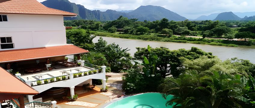 Vansana Vangvieng Hotel