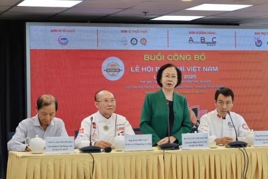 Ho Chi Minh City Tourism Association promotes banh mi domestically, abroad