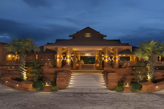 Heritage Bagan Hotel