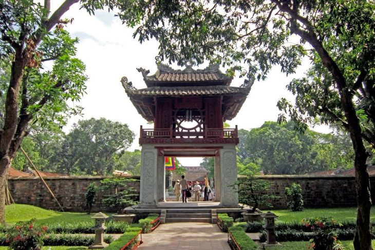 Hanoi - A brief but deep look