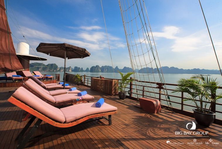 Sundeck14---edited