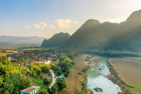 Tan Hoa Village