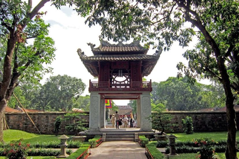 Hanoi - A brief but deep look Hanoi - A brief but deep look